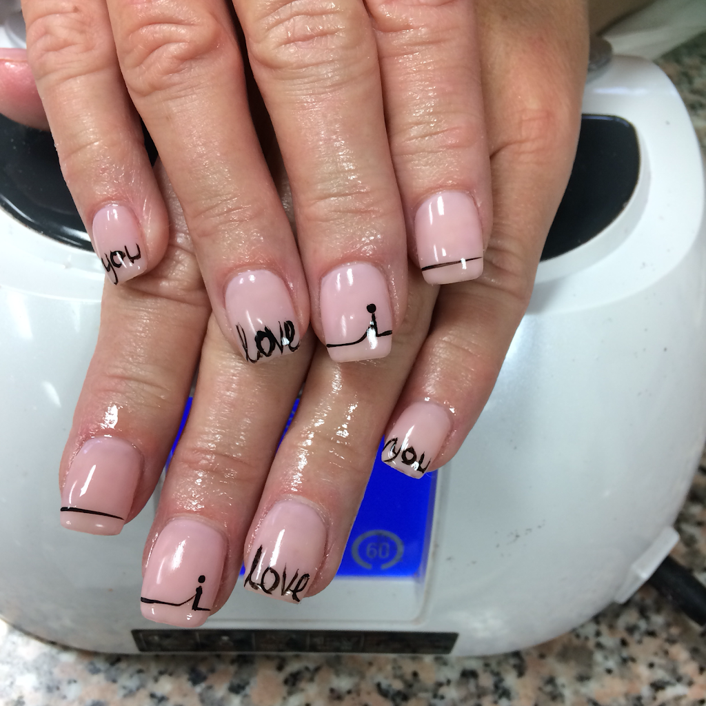 High Five Nails | 105-2100 Whatcom Rd, Abbotsford, BC V3G 2K8, Canada | Phone: (778) 856-6900