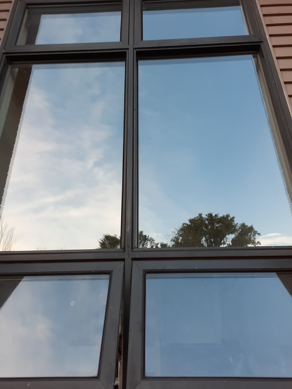 Transparence RM lavage de vitres | 614 Rue Crevier, Vaudreuil-Dorion, QC J7V 0K1, Canada | Phone: (514) 377-7847