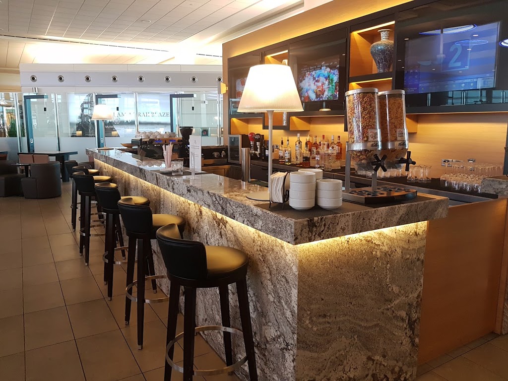 Plaza Premium Lounge | Administration St, Winnipeg, MB R3H 1C1, Canada | Phone: (204) 691-7930