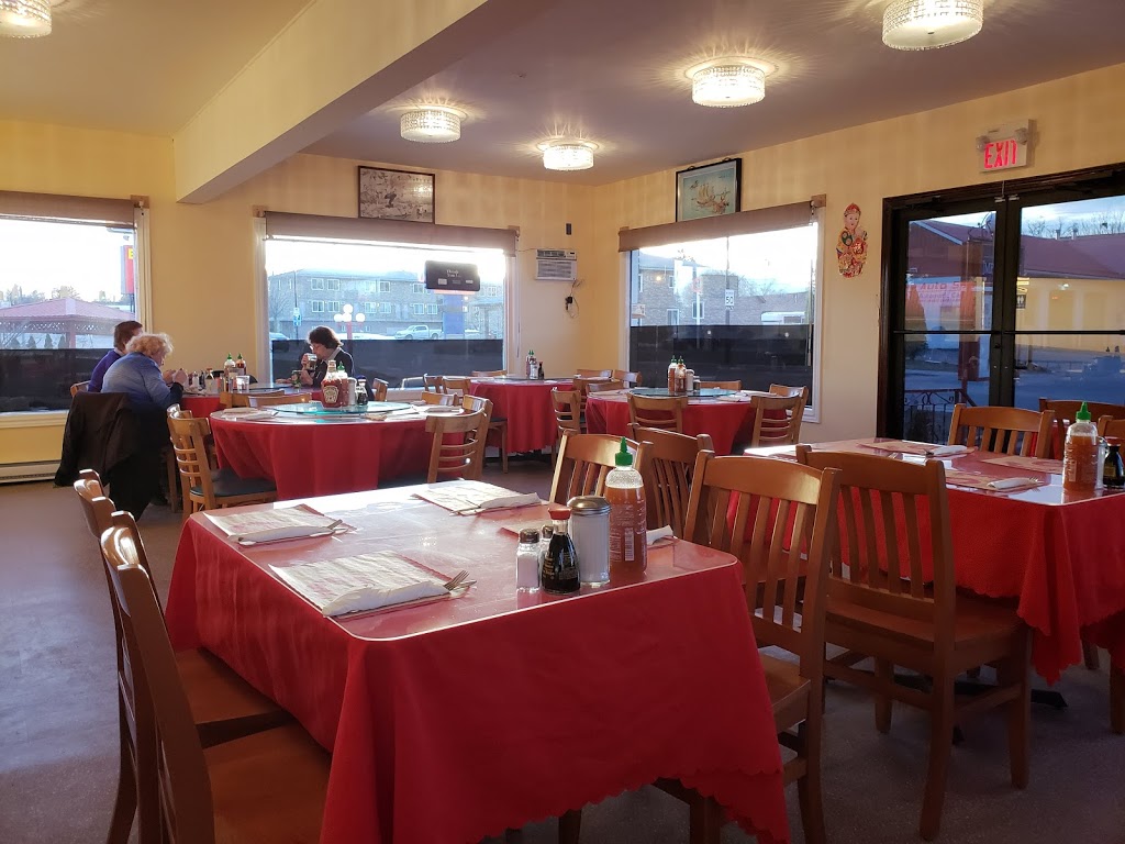 Boston Chinese Restaurant | 555 King St E, Gananoque, ON K7G 1H1, Canada | Phone: (613) 382-3338