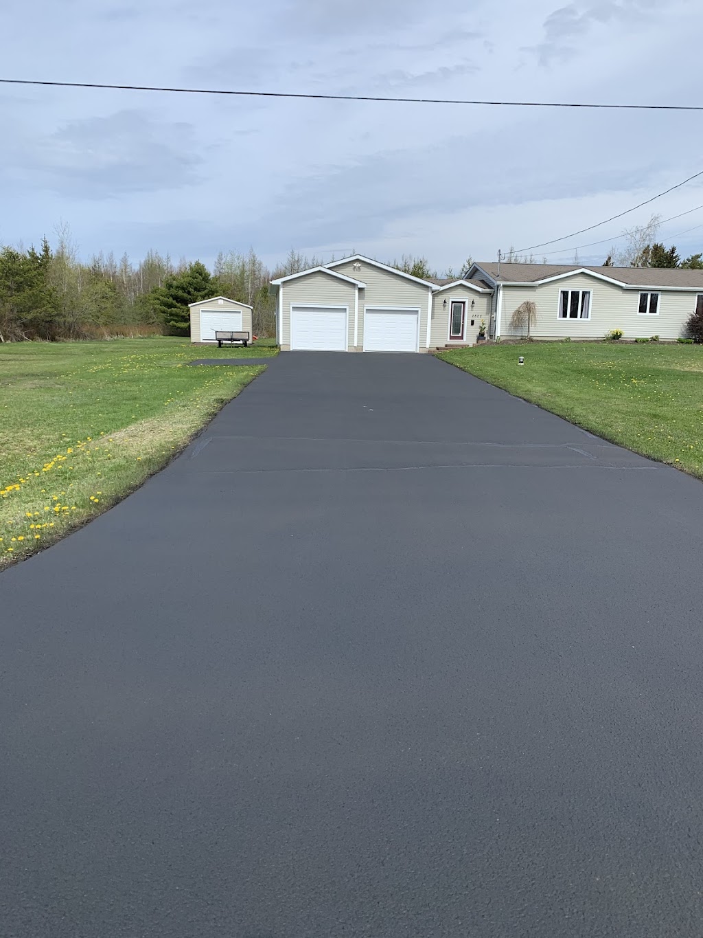 Topgun Asphalt Maintenance | 90 Lasalle Crescent, Moncton, NB E1A 5Z9, Canada | Phone: (506) 878-7160