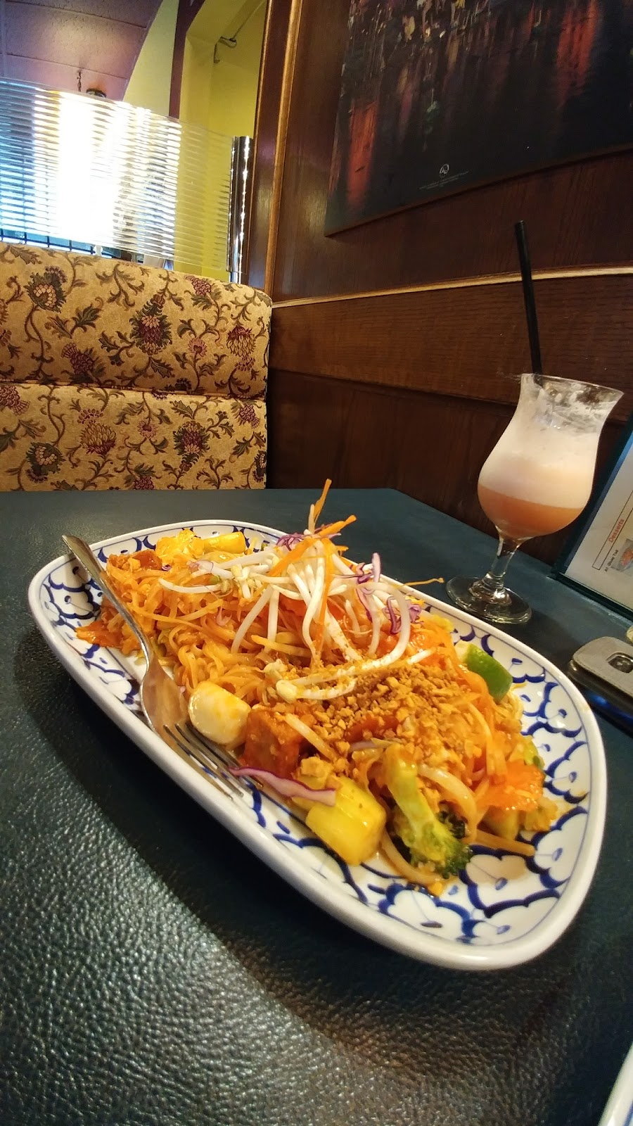 Iyara Thai Restaurant | 2985 Skaha Lake Rd, Penticton, BC V2A 6G3, Canada | Phone: (250) 770-9791