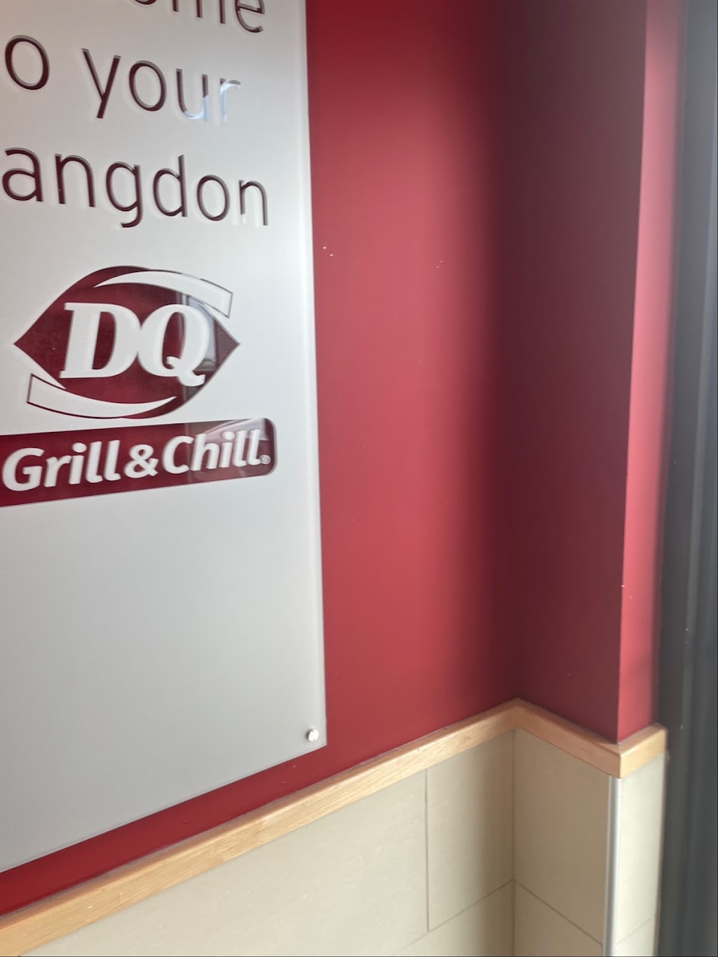 Dairy Queen | 704 Centre St, Langdon, AB T0J 1X1, Canada | Phone: (403) 954-2130