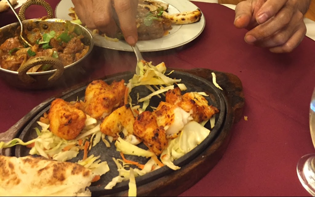 India Gate Exclusive Indian Cuisine | 130 Davis Dr #10, Newmarket, ON L3Y 2N1, Canada | Phone: (905) 954-0289