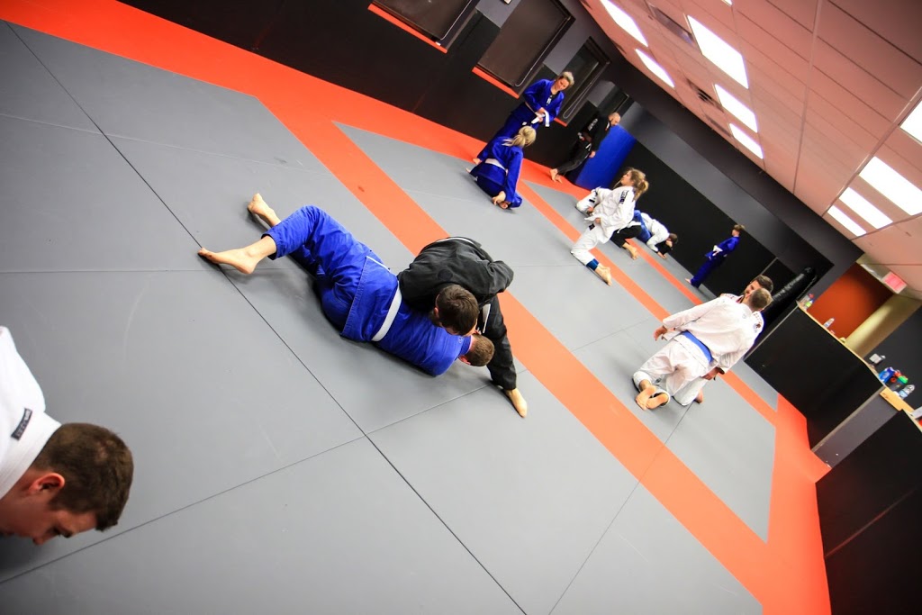 Sampa Beauport Jiu Jitsu Brésilien & Arts Martiaux | 3317 Rue du Carrefour, Québec, QC G1C 7E1, Canada | Phone: (418) 569-9363