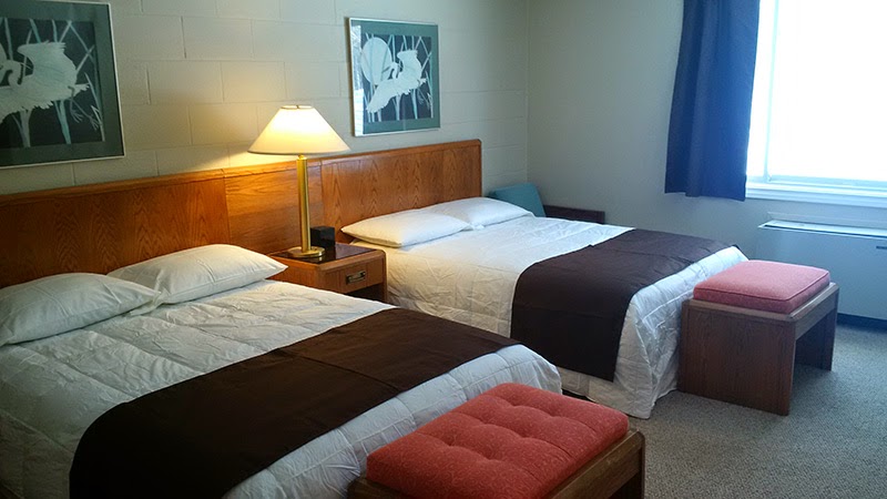 Peninsula Motel | 143 Hwy 6, Wiarton, ON N0H 2T0, Canada | Phone: (519) 534-1129