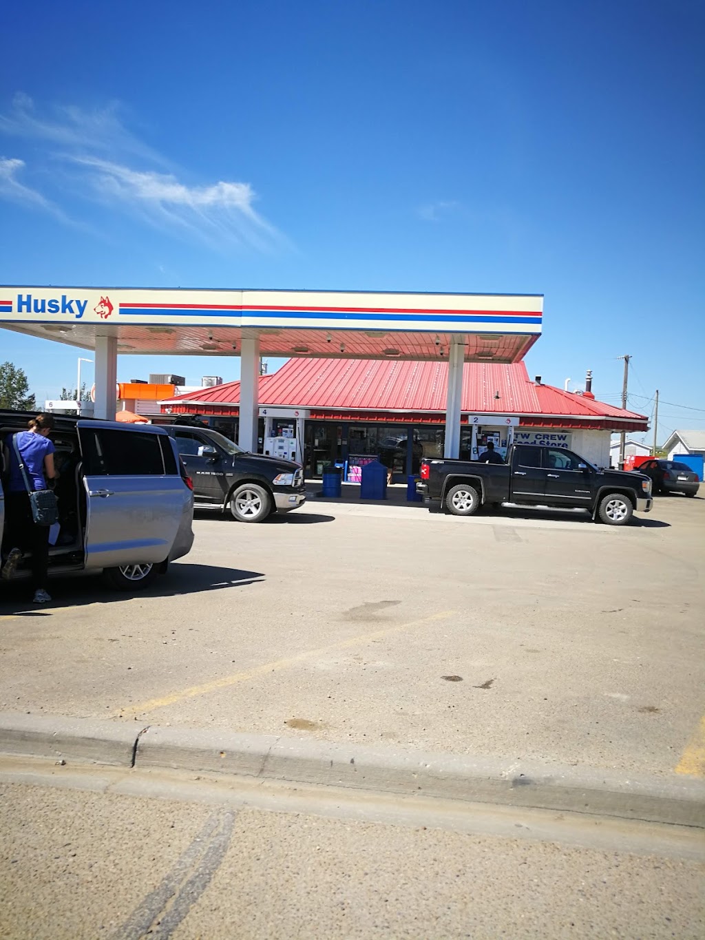 Co-op Gas Bar | 107 Palliser Trail, Hanna, AB T0J 1P0, Canada | Phone: (403) 854-3360