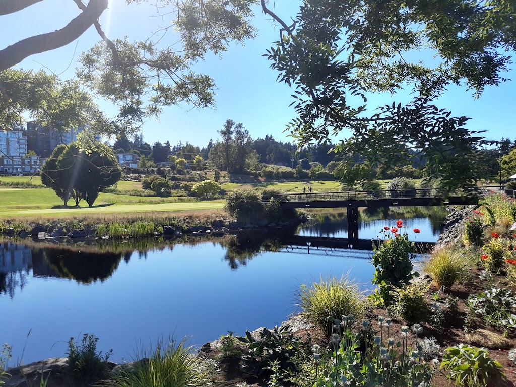 Ridge Golf Course | 5300 Cordova Bay Rd, Victoria, BC V8Y 1R1, Canada | Phone: (250) 658-3996