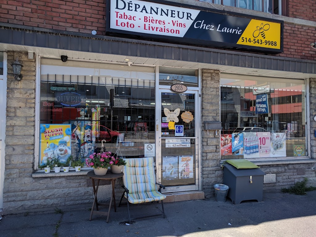 Dépanneur Chez Laurie | 2935 Rue Fleury E, Montréal, QC H2B 1M3, Canada | Phone: (514) 543-9988