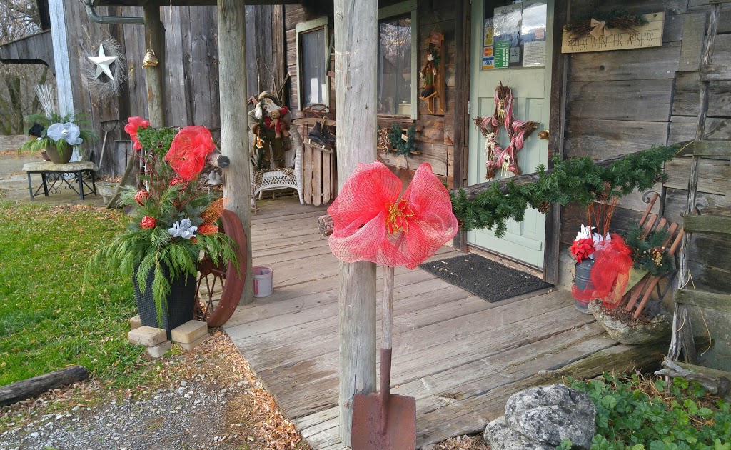 Naturally Country Gift Shoppe and Tearoom | 5020 Tyneside Rd, Mount Hope, ON L0R 1W0, Canada | Phone: (905) 679-5408