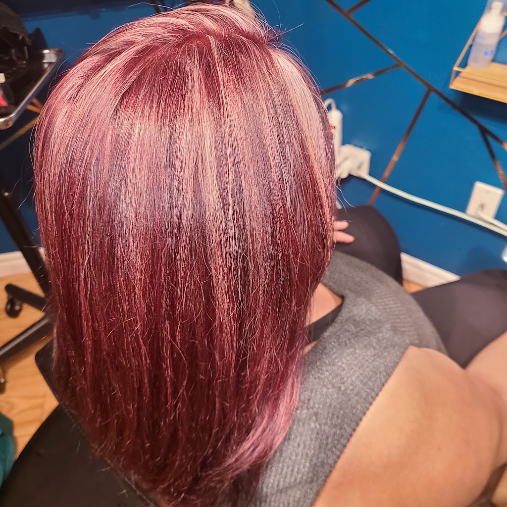 Barries Hair Girl | 81 Masters Dr, Barrie, ON L4M 6W8, Canada | Phone: (705) 718-8456