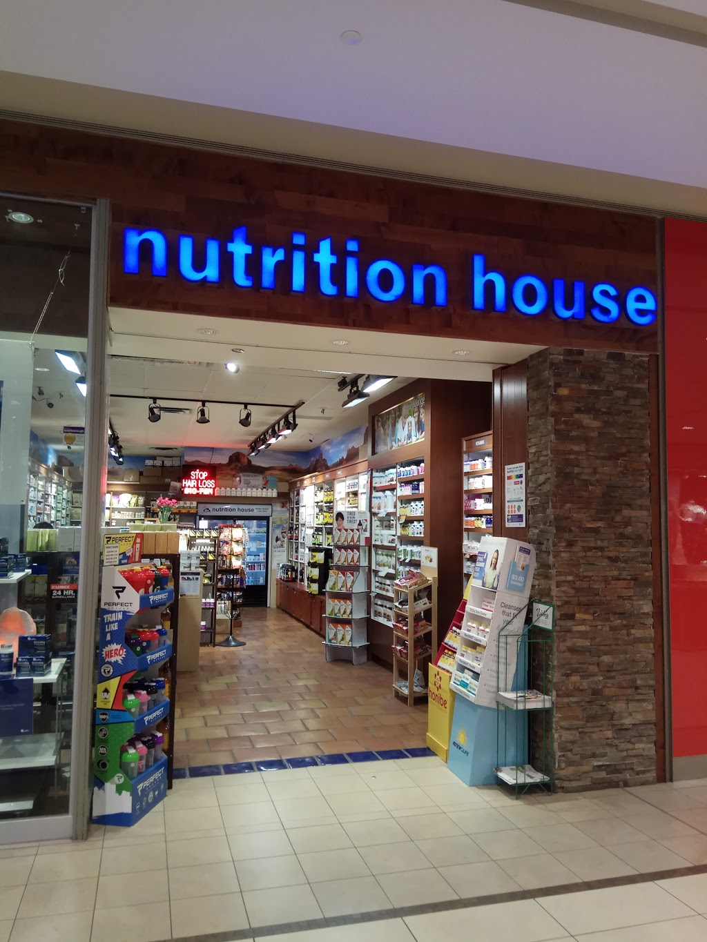 Nutrition House Scarborough Town Centre | 300 Borough Dr #78, Scarborough, ON M1P 4P5, Canada | Phone: (416) 279-1317