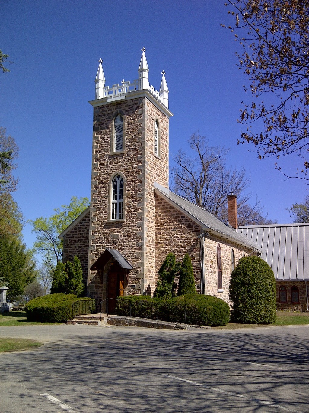 St. James Anglican Church | 642 Rue Main, Hudson, QC J0P 1J0, Canada | Phone: (450) 458-5897