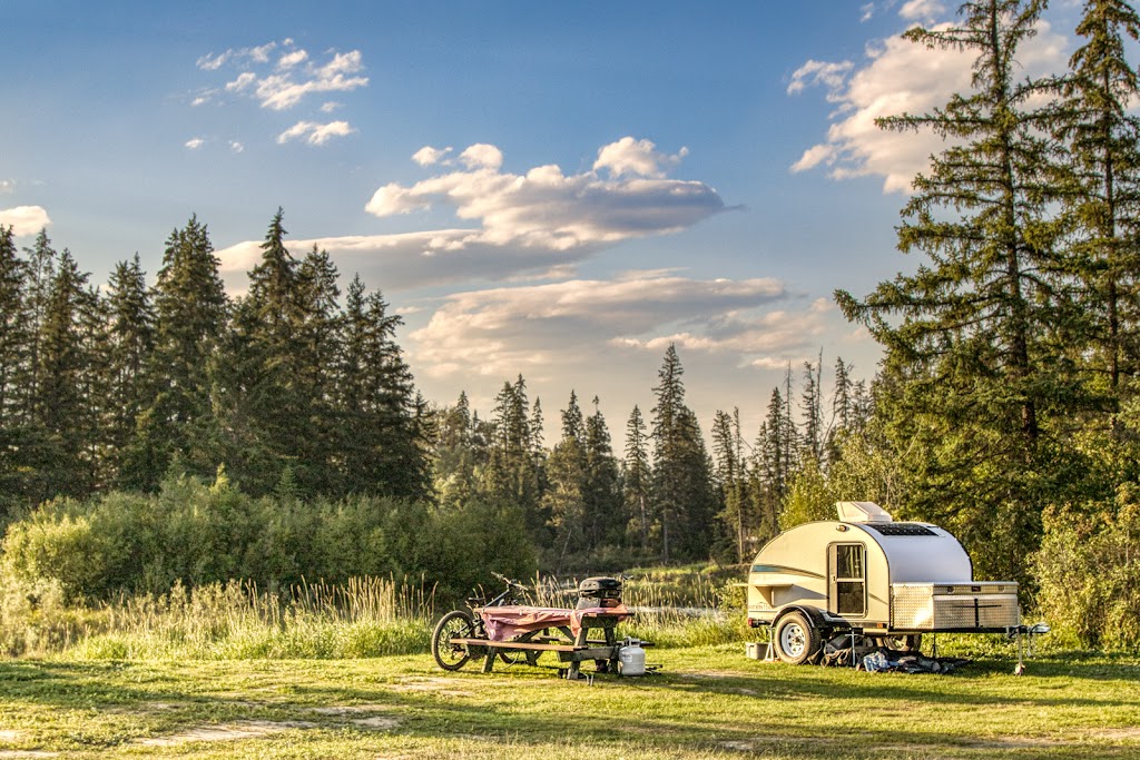 Spruce Grove RV Park and Campground | Unnamed Road, Fairmont Hot Springs, BC V0B 1L1, Canada | Phone: (250) 345-6070