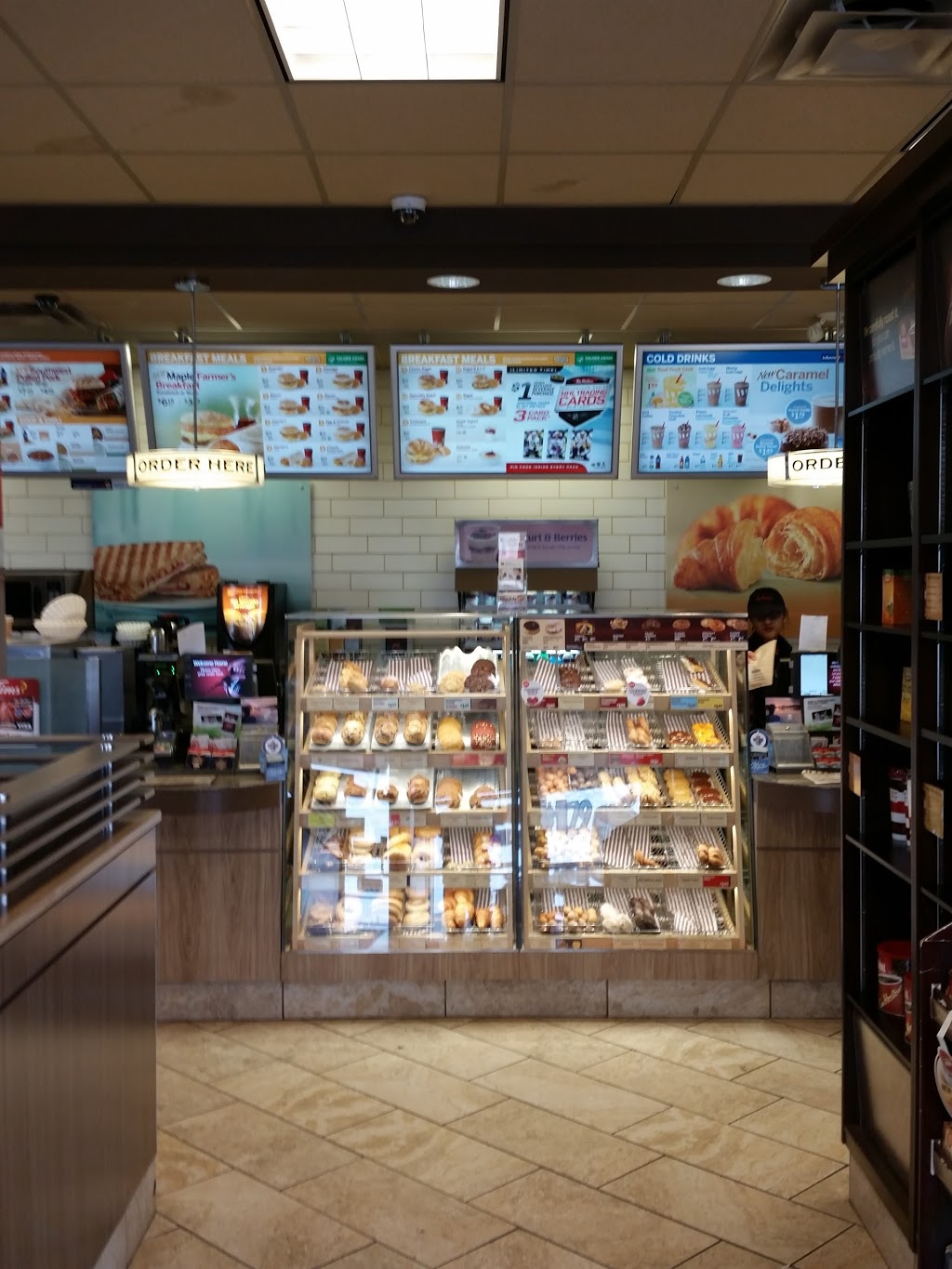 Tim Hortons | 860 Waverley St, Winnipeg, MB R3T 5Z7, Canada | Phone: (204) 284-4699