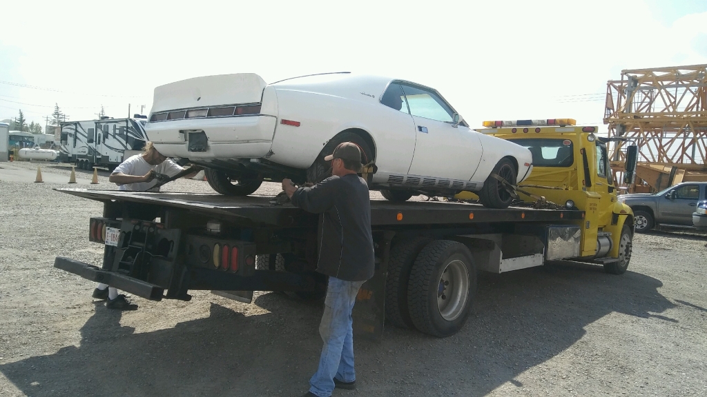 City Fast Track Towing and Hauling | 38 Deerfield Manor SE, Calgary, AB T2J 6Z4, Canada | Phone: (403) 798-3012