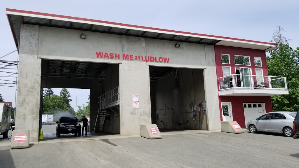 WASH ME on LUDLOW | 930 Ludlow Rd, Ladysmith, BC V9G 1A1, Canada | Phone: (250) 210-3204