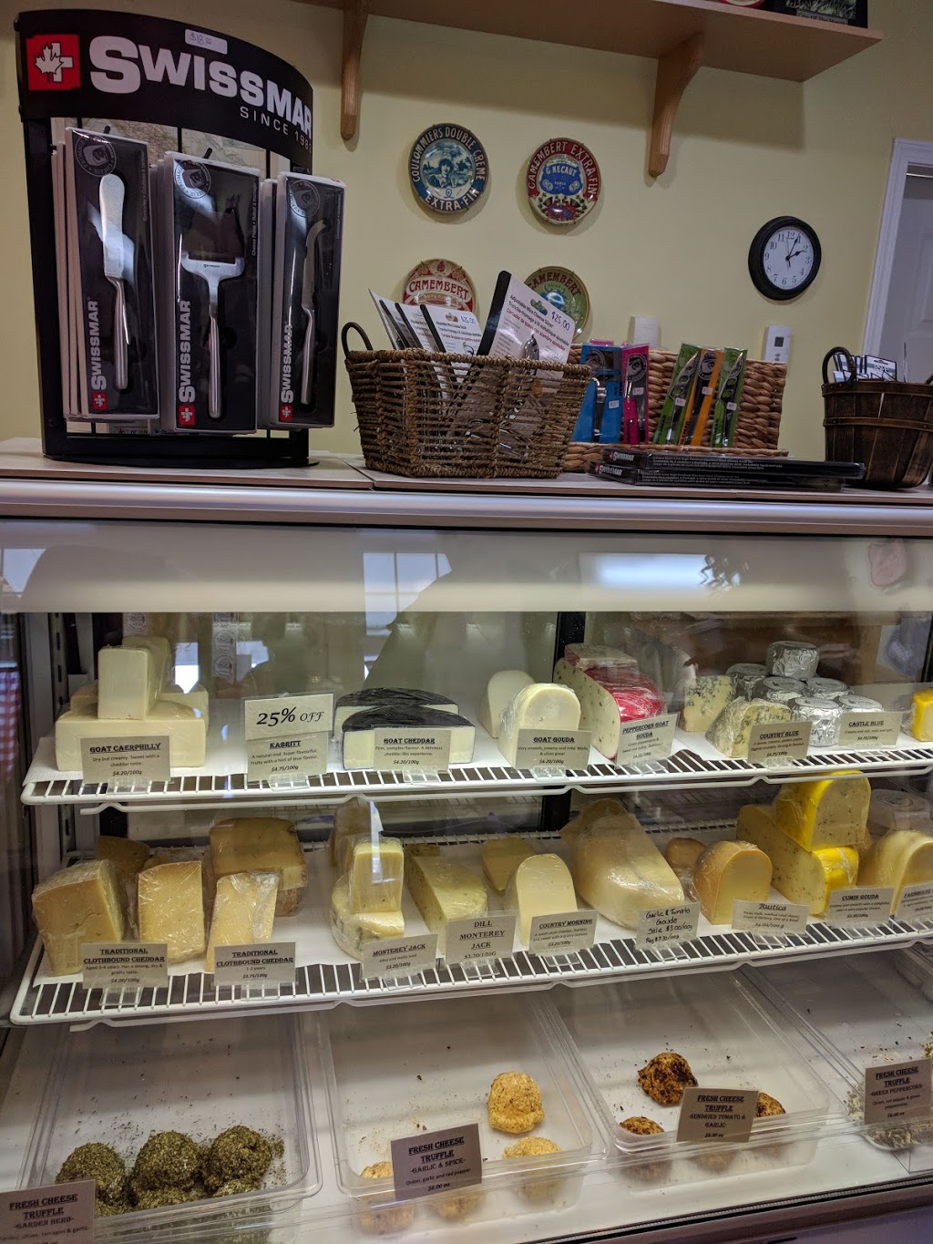 Farmhouse Natural Cheeses | 5634 McCallum Rd, Agassiz, BC V0M 1A0, Canada | Phone: (604) 796-8741