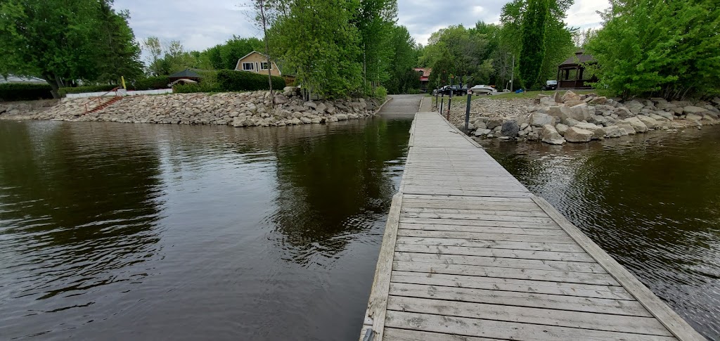 Descente Bateau Pointe-Séguin | 47 Chem. de la Pointe-Séguin, Rigaud, QC J0P 1P0, Canada | Phone: (450) 231-1019