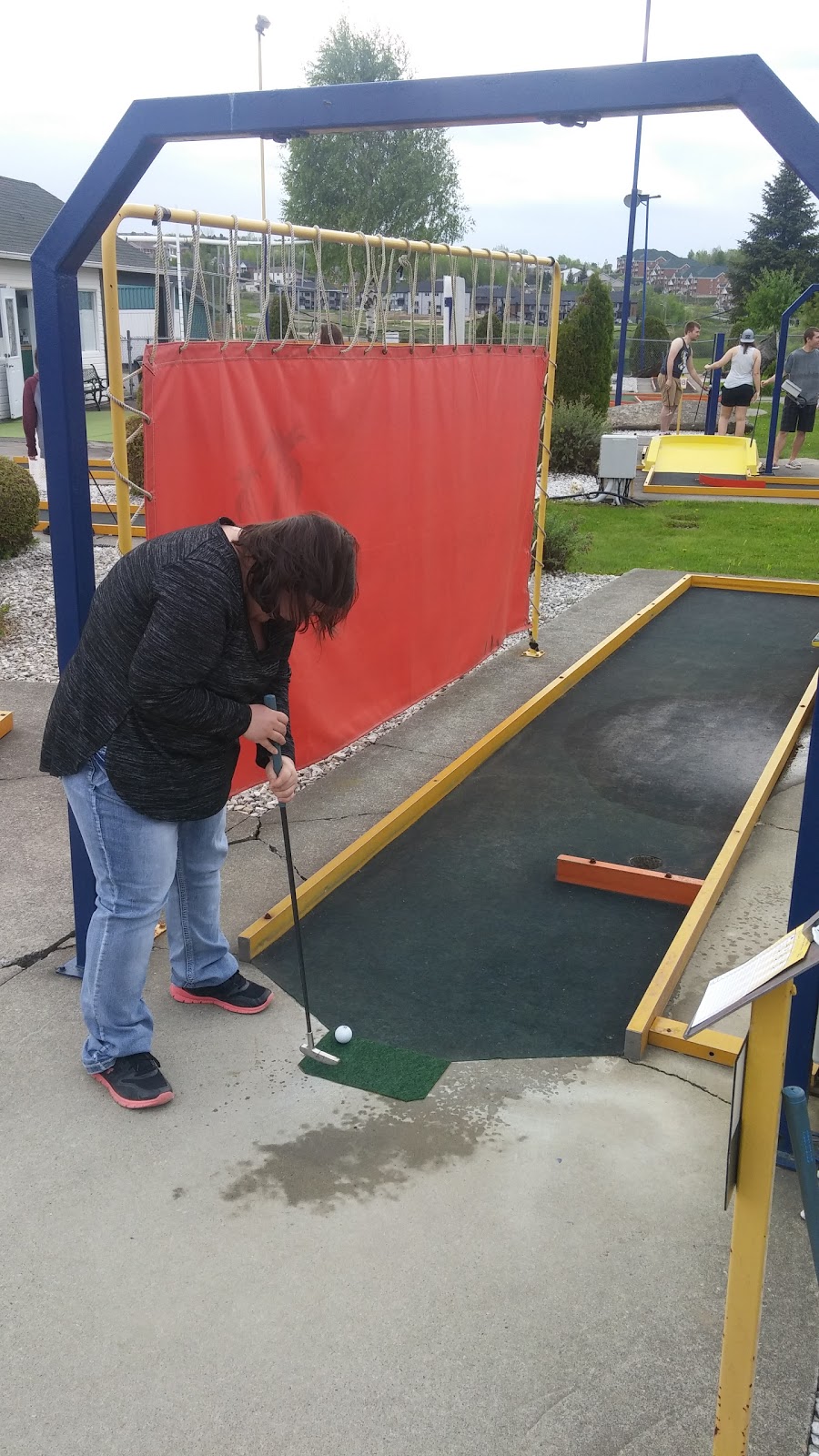 Multigolf Sherbrooke | 1641 Chemin Duplessis, Sherbrooke, QC J1H 5H3, Canada | Phone: (819) 829-1866