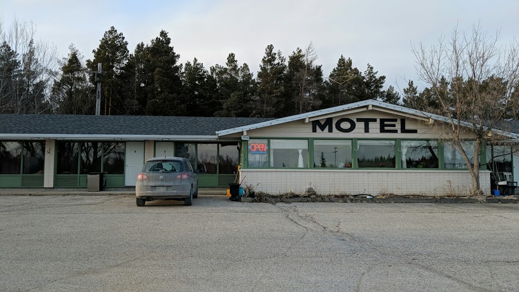 Riverside Motel | Spur Rd 69E, Hadashville, MB R0E 0X0, Canada | Phone: (204) 318-6830