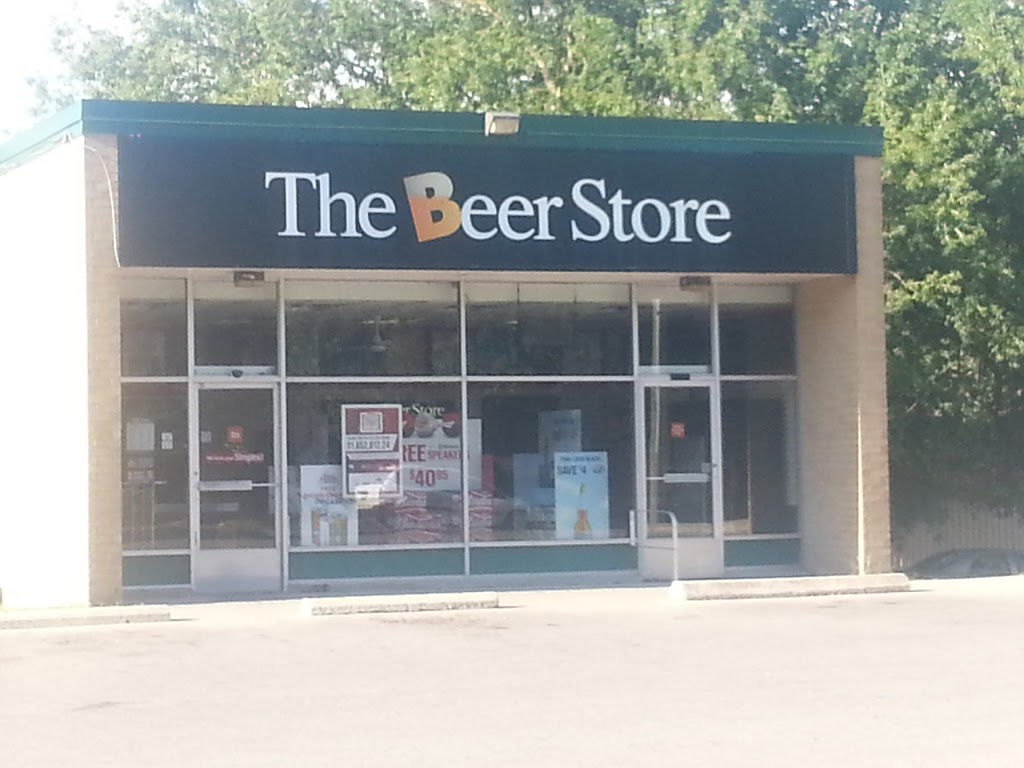 Beer Store | 30 Mill St, Clinton, ON N0M 1L0, Canada | Phone: (519) 482-7373