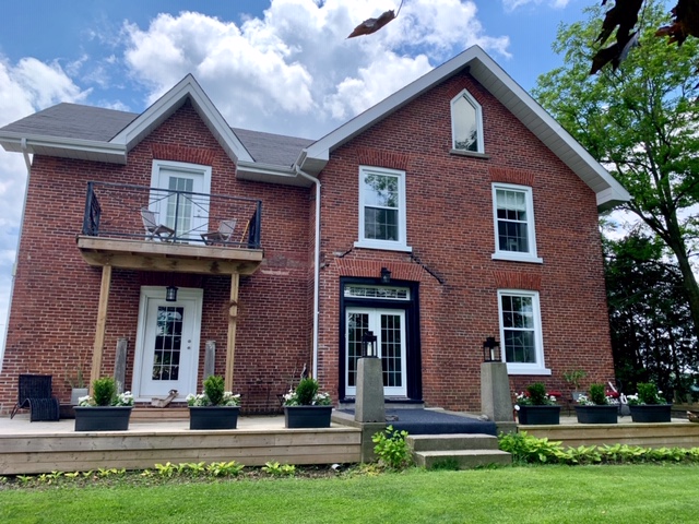 Wicklow Manor Bed & Breakfast | 11545 County Rd 2, Grafton, ON K0K 2G0, Canada | Phone: (647) 237-0438