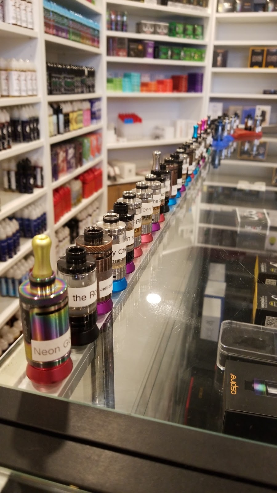 Phatboy Evapes | 619 Upper Wentworth St, Hamilton, ON L9A 4V1, Canada | Phone: (905) 520-0399