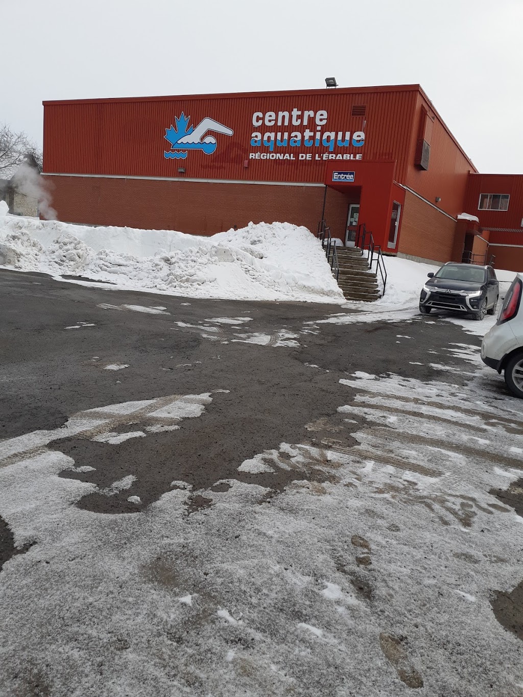 Centre Aquatique Regional De | 65 Rue Mgr Poirier, Princeville, QC G6L 4S7, Canada | Phone: (819) 364-3030