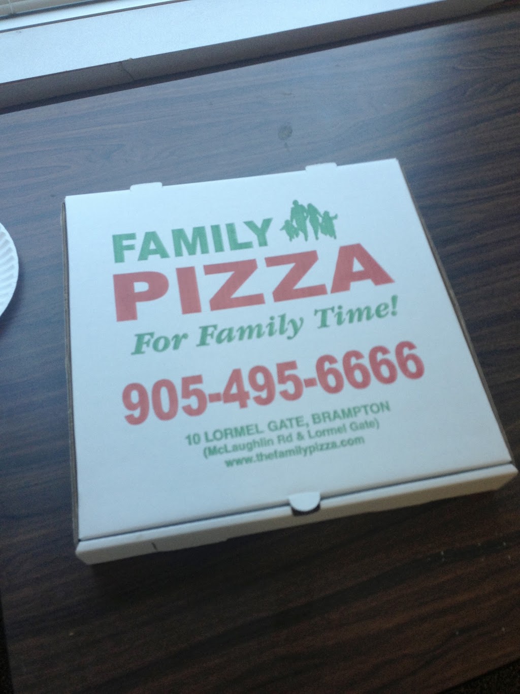 Family Pizza | 10 Lormel Gate, Brampton, ON L7A 2K7, Canada | Phone: (905) 495-6666