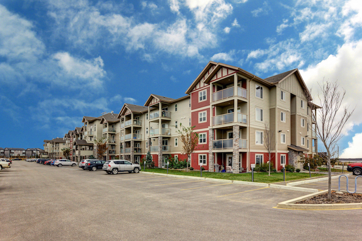 Big Lake Pointe | 10 and, 12 Nevada Place, St. Albert, AB T8N 4H7, Canada | Phone: (780) 665-5134