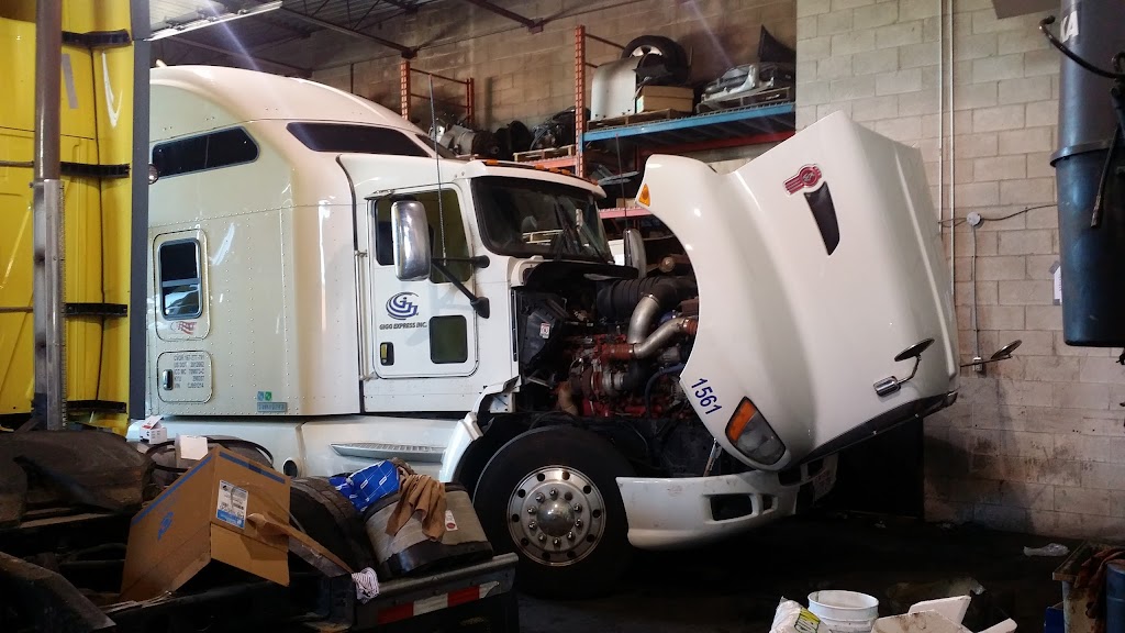 L A Truck Repairs Ltd. | 366 Watline Ave, Mississauga, ON L4Z 1X2, Canada | Phone: (647) 893-9011