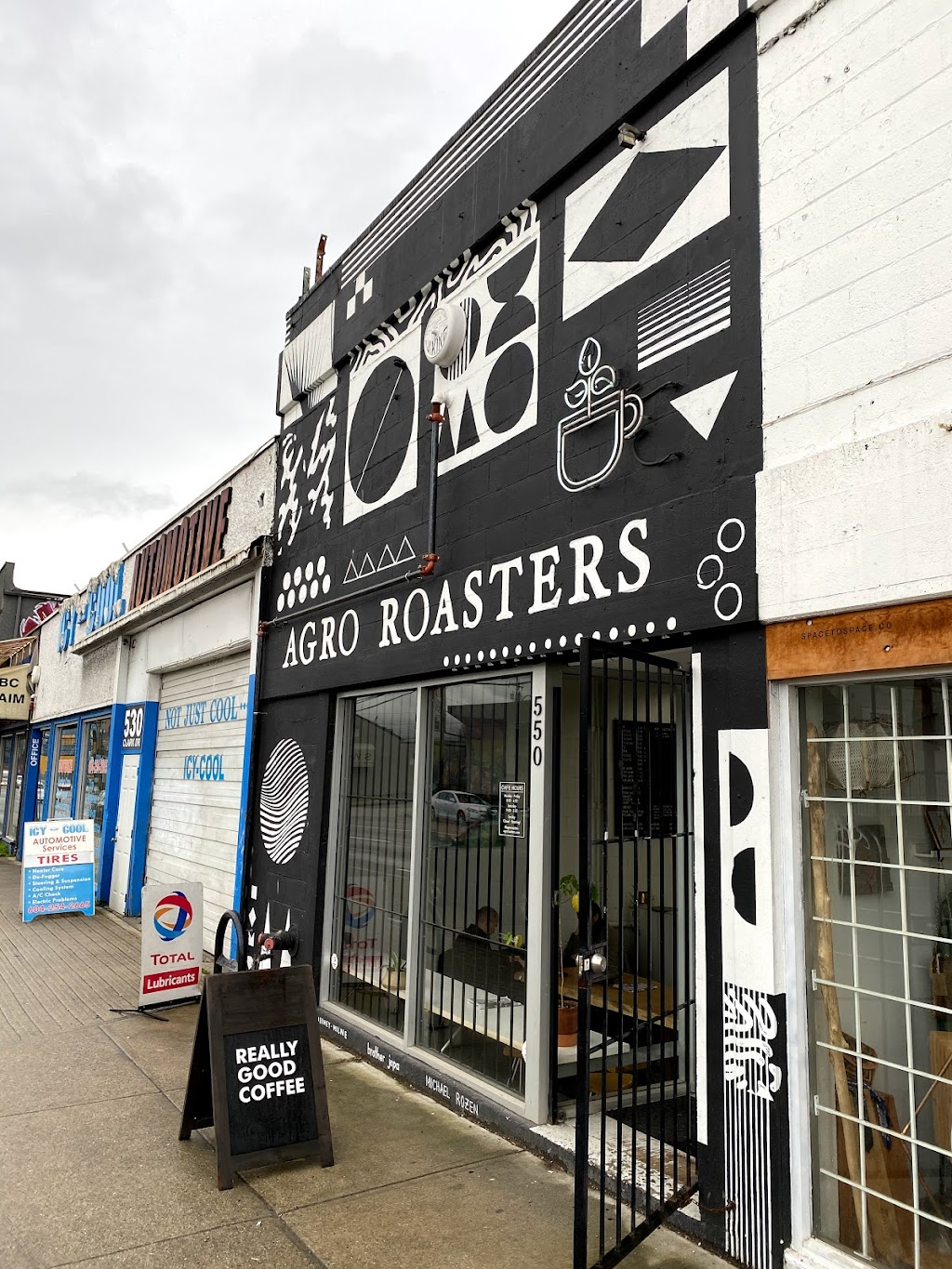 Agro Roasters | 1359 Powell St, Vancouver, BC V5L 1G8, Canada | Phone: (604) 785-5447