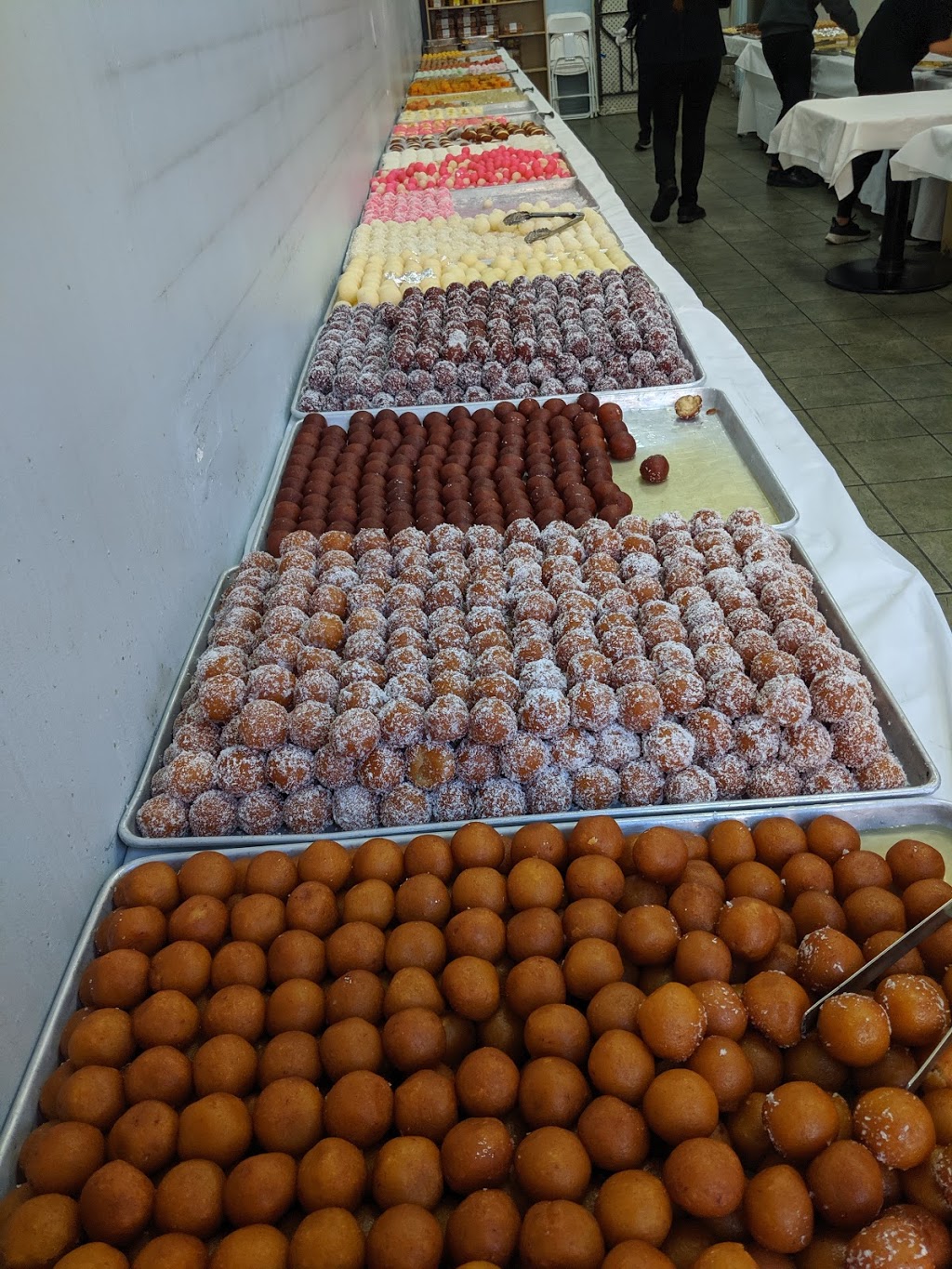 Dhaliwal Sweets & Chaat House | 8430 128 St #4, Surrey, BC V3W 4G3, Canada | Phone: (604) 596-1312