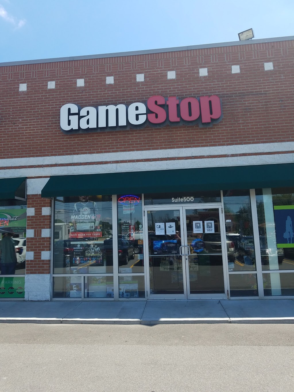 GameStop | 6703 Transit Rd SPACE 004A, Williamsville, NY 14221, USA | Phone: (716) 565-6906