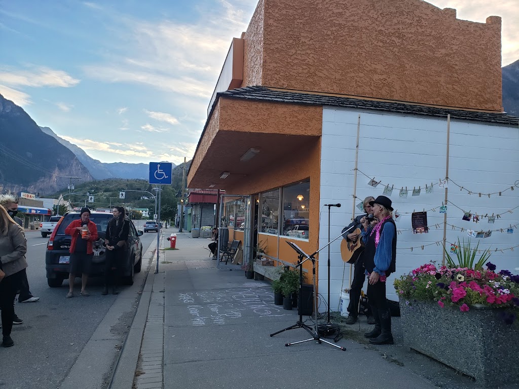 The Community Connect HUB | 633 Main St, Lillooet, BC V0K 1V0, Canada | Phone: (250) 256-3709