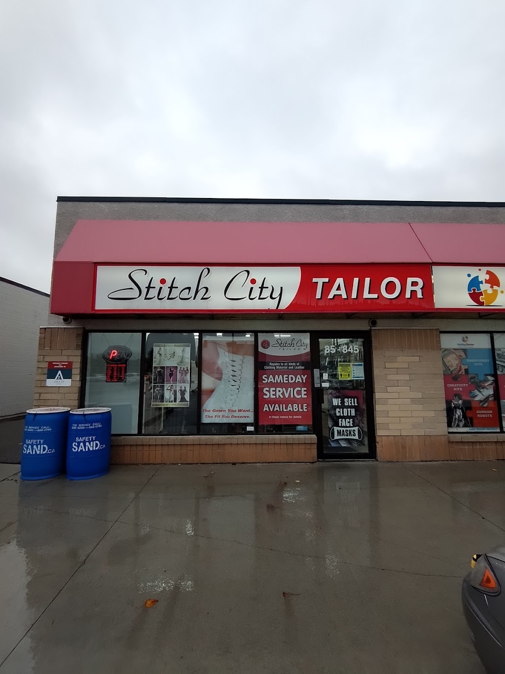 Stitch City Tailor | 845 Dakota St #35, Winnipeg, MB R2M 5M3, Canada | Phone: (204) 257-5033