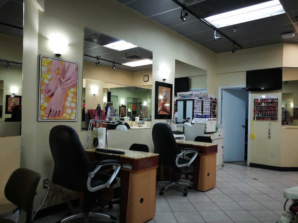 V‘s Nails Studio | 32700 South Fraser Way, Abbotsford, BC V2T 4M5, Canada | Phone: (604) 854-8240