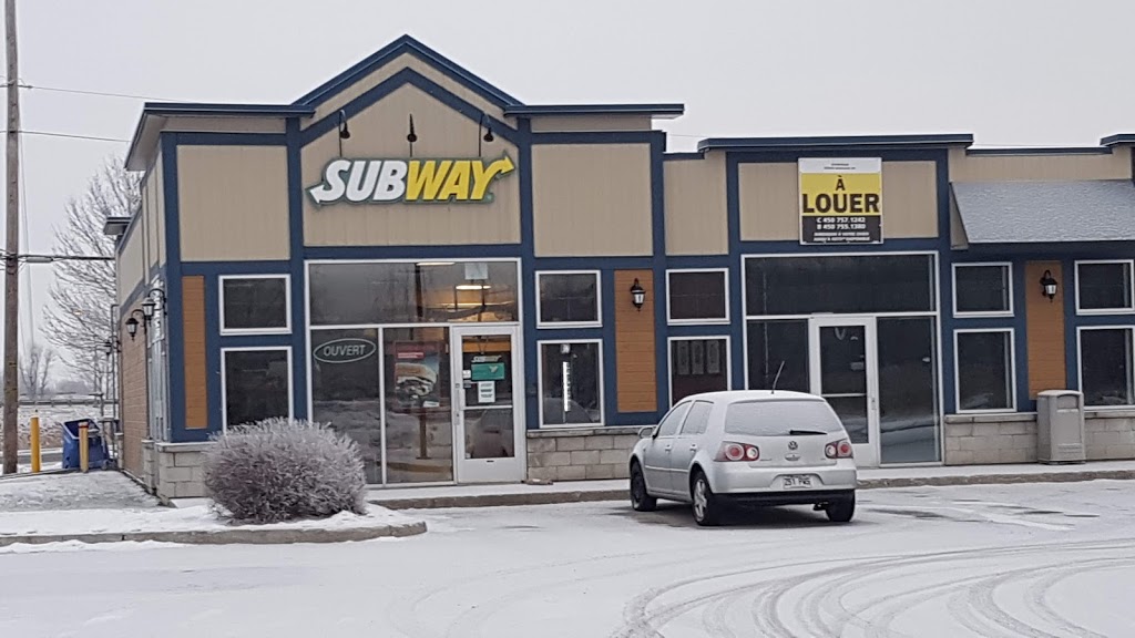 Subway | Mairie, 529 Chemin de la Promenade, Rigaud, QC J0P 1P0, Canada | Phone: (450) 451-6085