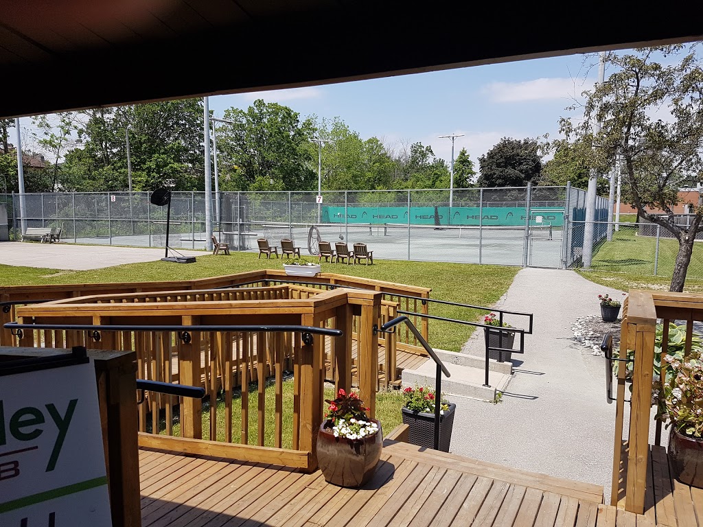 Credit Valley Lawn Tennis Club | 830 Paisley Blvd W, Mississauga, ON L5C 3P5, Canada | Phone: (905) 896-2629