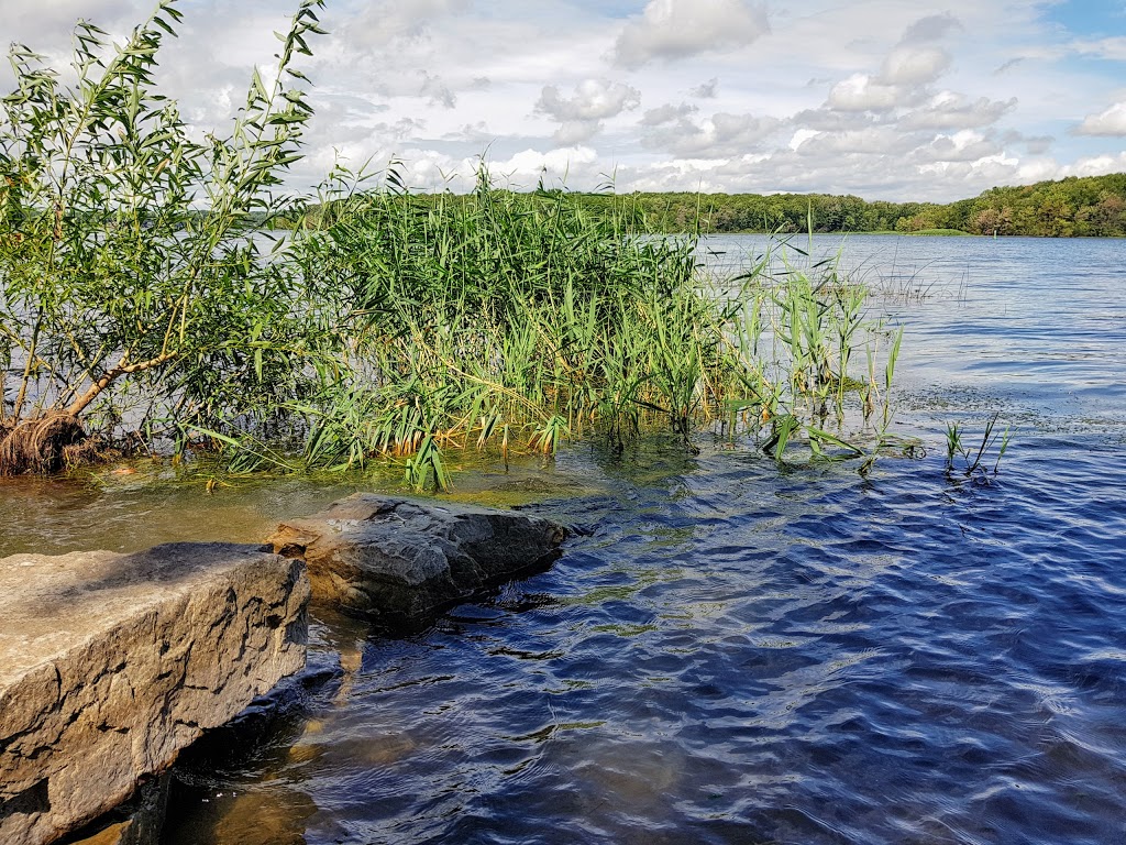 Municipal Waterfront Stop | 57 Boulevard du Domaine, Notre-Dame-de-lÎle-Perrot, QC J7V 7P2, Canada