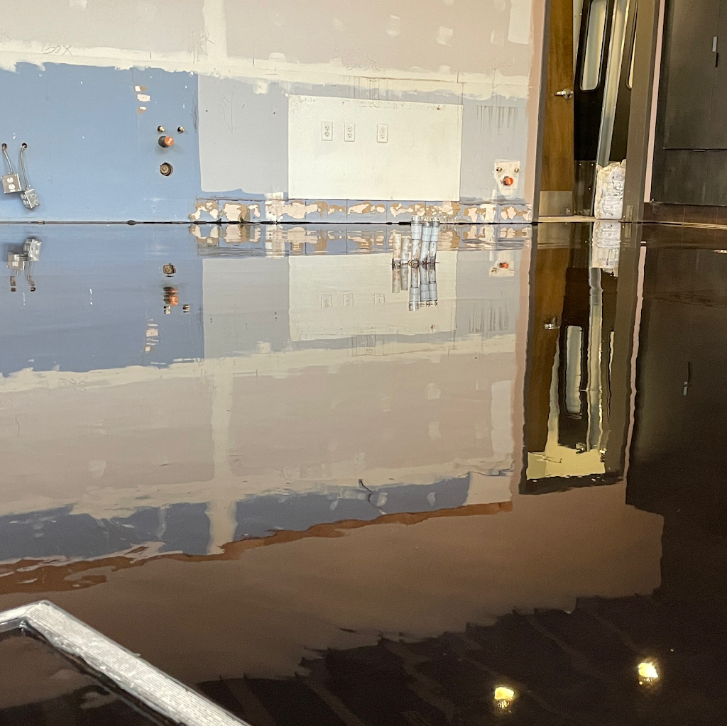 Custom Epoxy Flooring Vancouver | 1005 Citadel Parade #668, Vancouver, BC V6B 1W6, Canada | Phone: (236) 888-5957