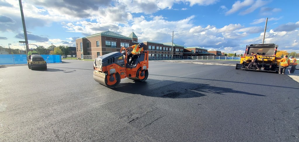 Alexscellant | Pavage Asphalte Excavation Longueuil | 2651 Rue Joliette, Longueuil, QC J4L 2N5, Canada | Phone: (514) 812-1912