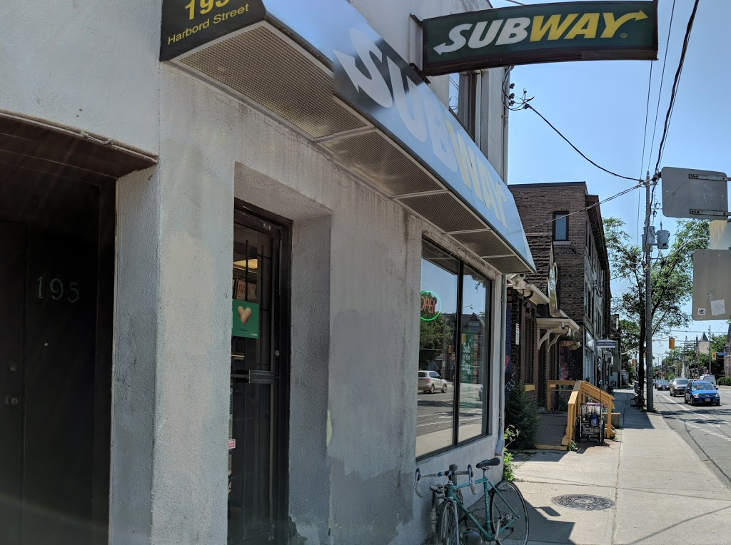 Subway | 195 Harbord St, Toronto, ON M5S 1H6, Canada | Phone: (416) 588-6664