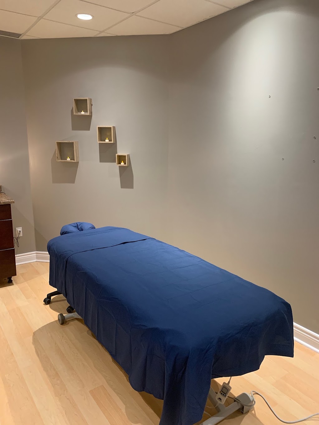 Healing Movement Massage | entrance at beauty and babes, 201 Hurst Dr, Barrie, ON L4N 8K8, Canada | Phone: (416) 435-7486