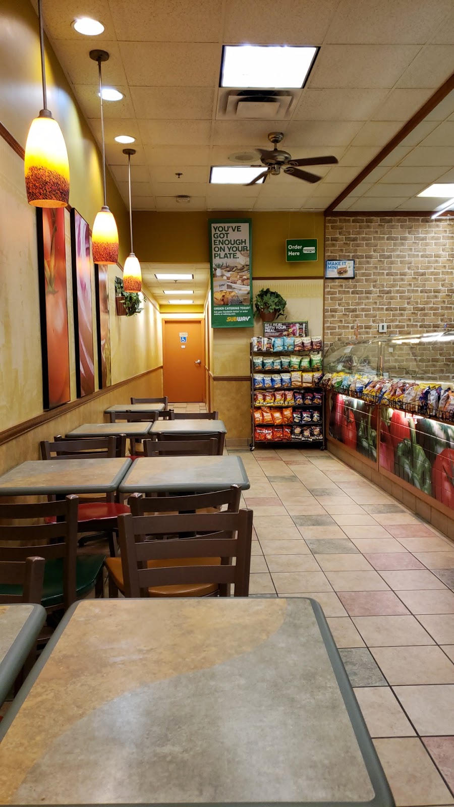 Subway | 20202 66 Ave, Langley Twp, BC V2Y 1P3, Canada | Phone: (604) 539-5207