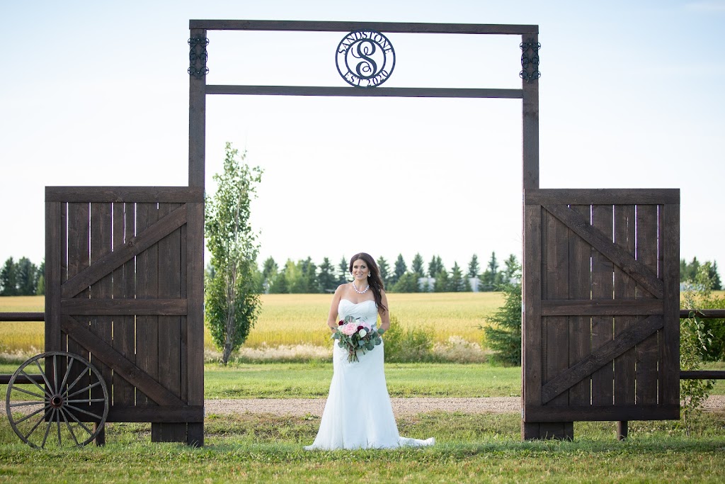 Sandstone Ceremony & Photography Venue | 55023, Range Rd 262, AB T8T 1A4, Canada | Phone: (780) 721-7445