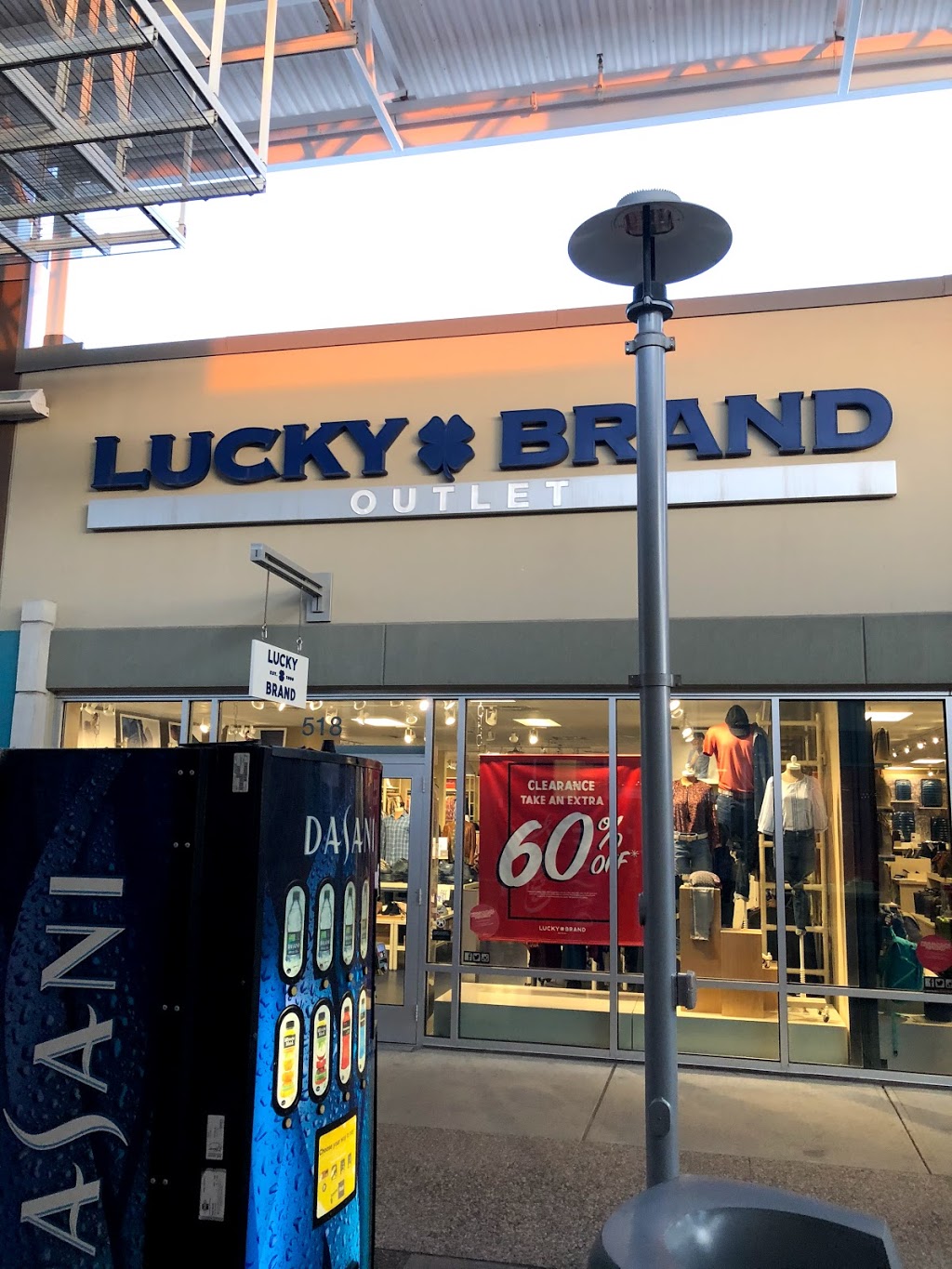 Lucky Brand | Steeles Ave W, 13850 518, Halton Hills, ON L7G 0J1, Canada | Phone: (905) 876-9998