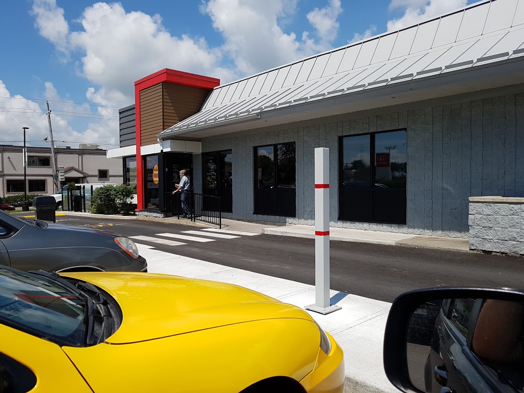 McDonalds | 237 Avenue Béthany, Lachute, QC J8H 2M9, Canada | Phone: (450) 562-8569