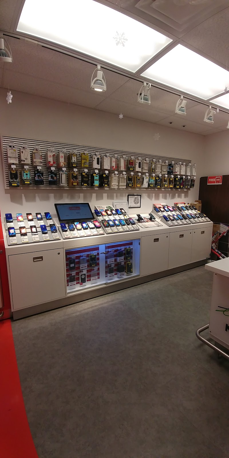 The Mobile Shop | 472 Bayfield St, Barrie, ON L4M 5A2, Canada | Phone: (705) 725-1283